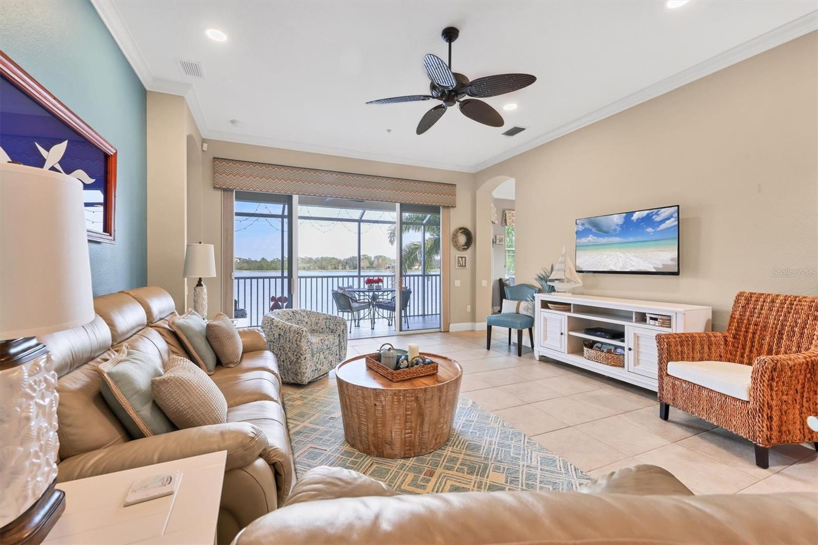 Listing photo id 24 for 6503 Moorings Point Circle 202