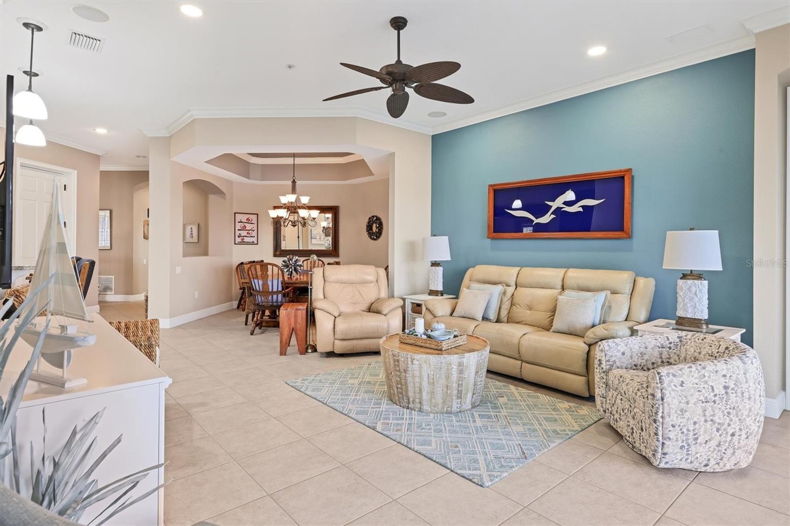 Listing photo id 27 for 6503 Moorings Point Circle 202