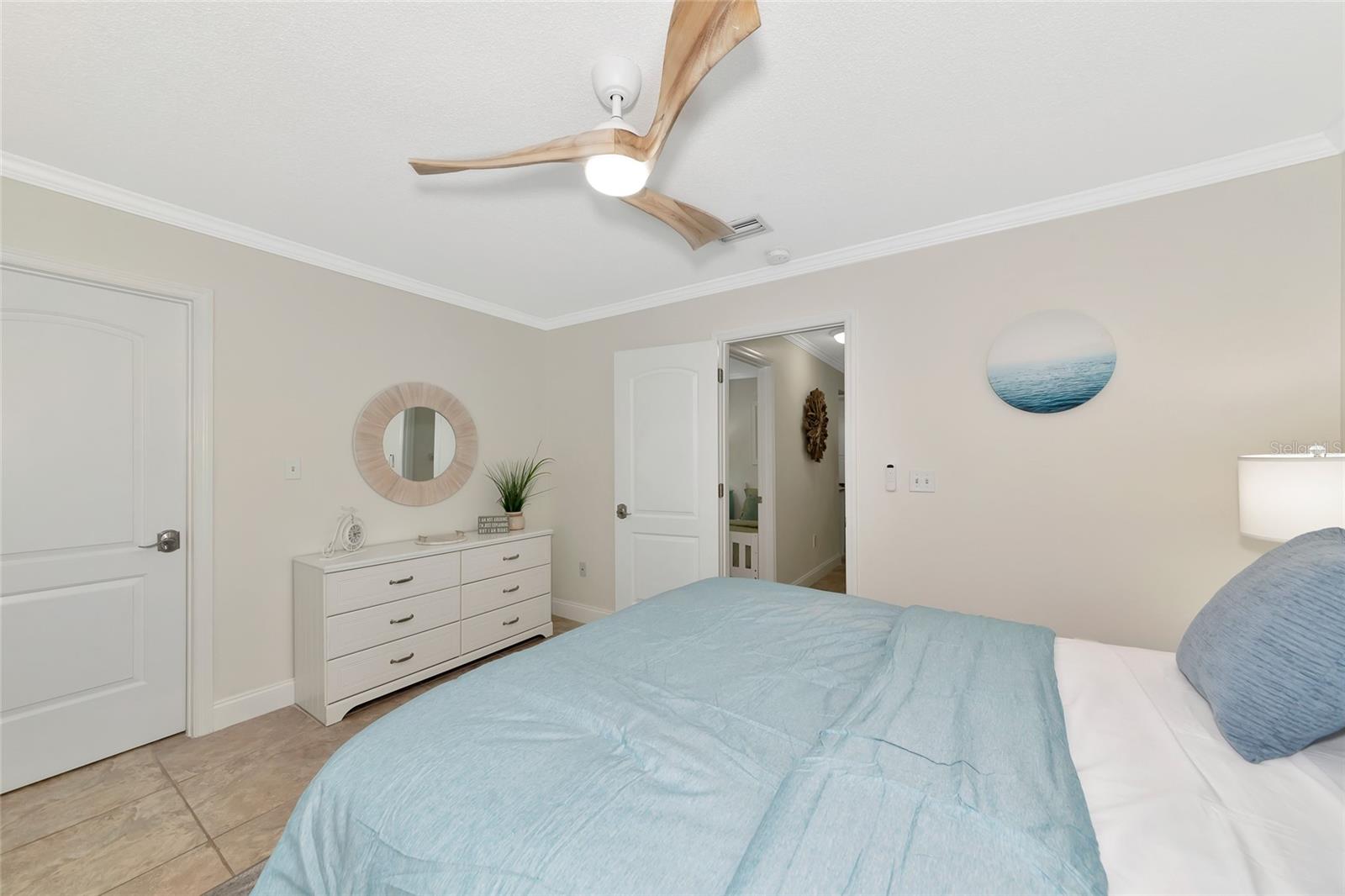 Image 34 of 82 For 5334 San Jose Drive