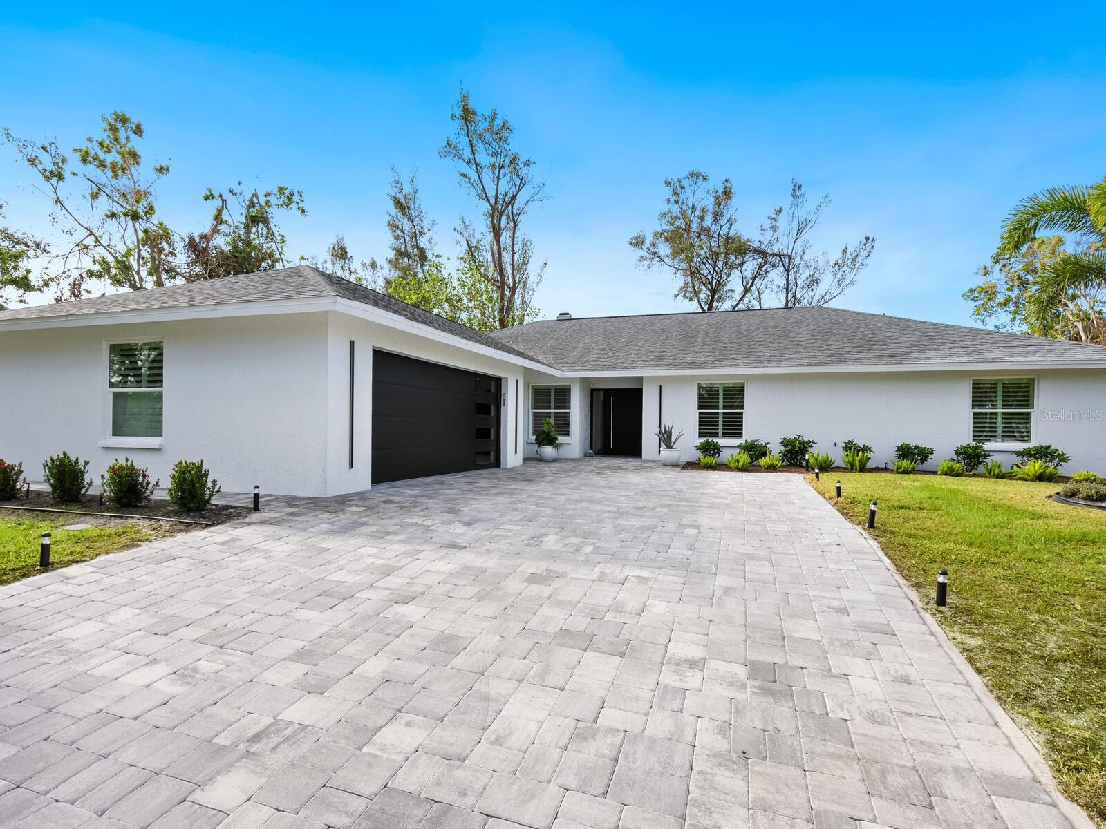 Details for 749 Tropical Circle, SARASOTA, FL 34242