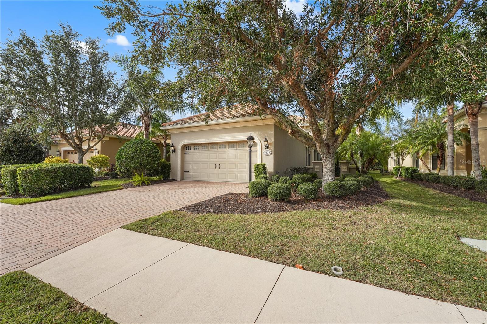 Image 3 of 72 For 7134 Westhill Court