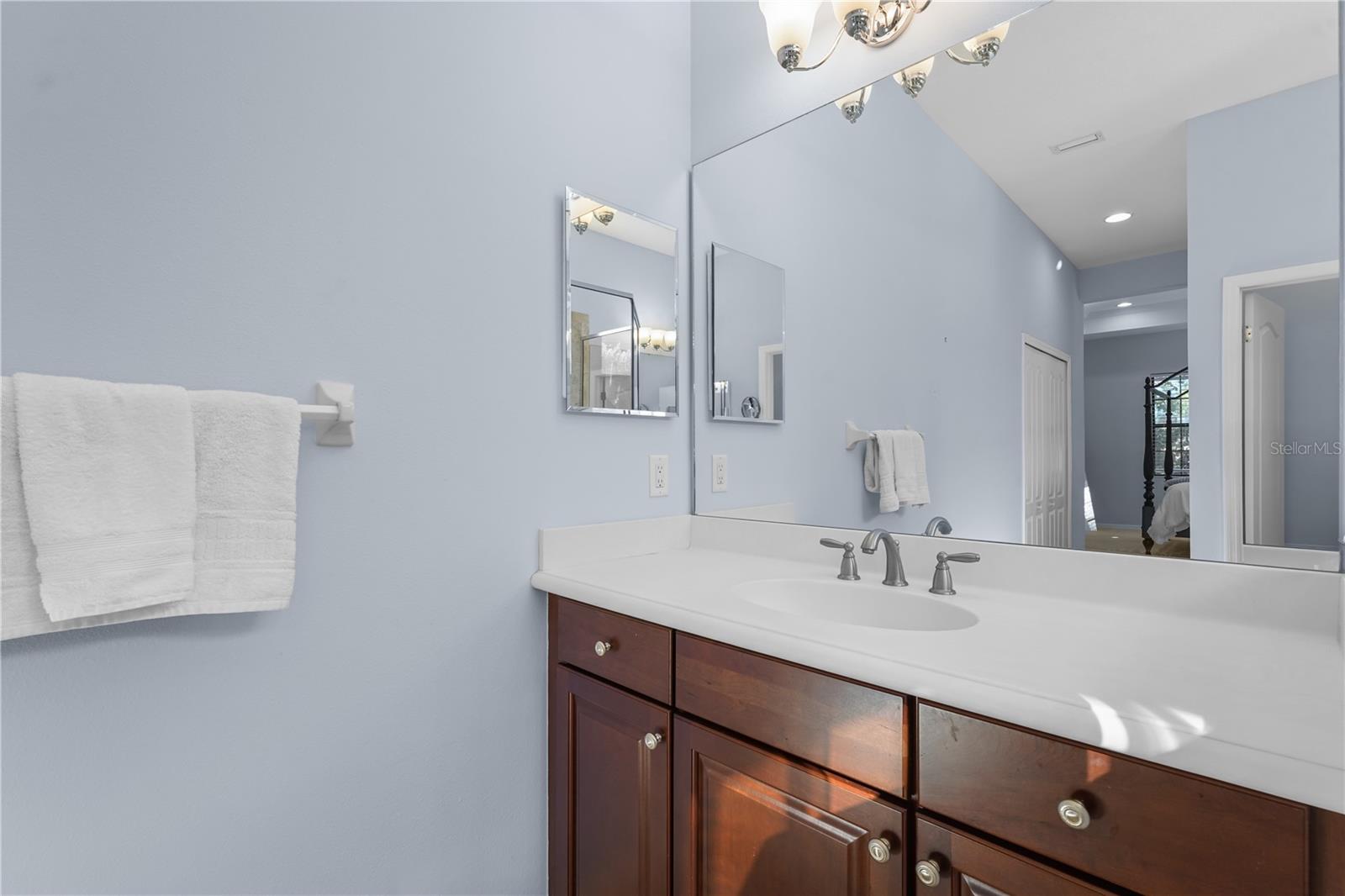 Image 30 of 72 For 7134 Westhill Court