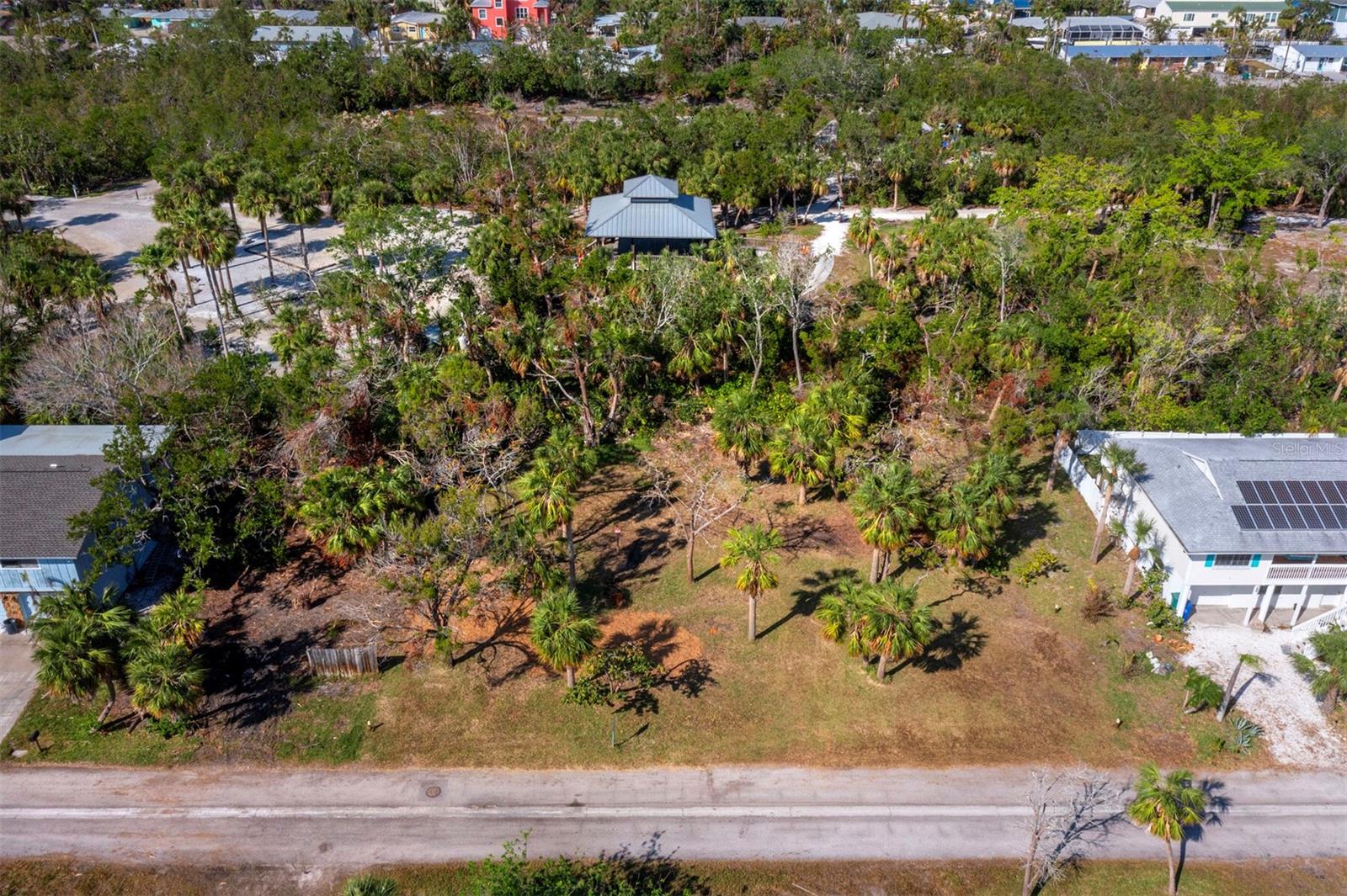 Details for 561 Gulf Bay Road, LONGBOAT KEY, FL 34228