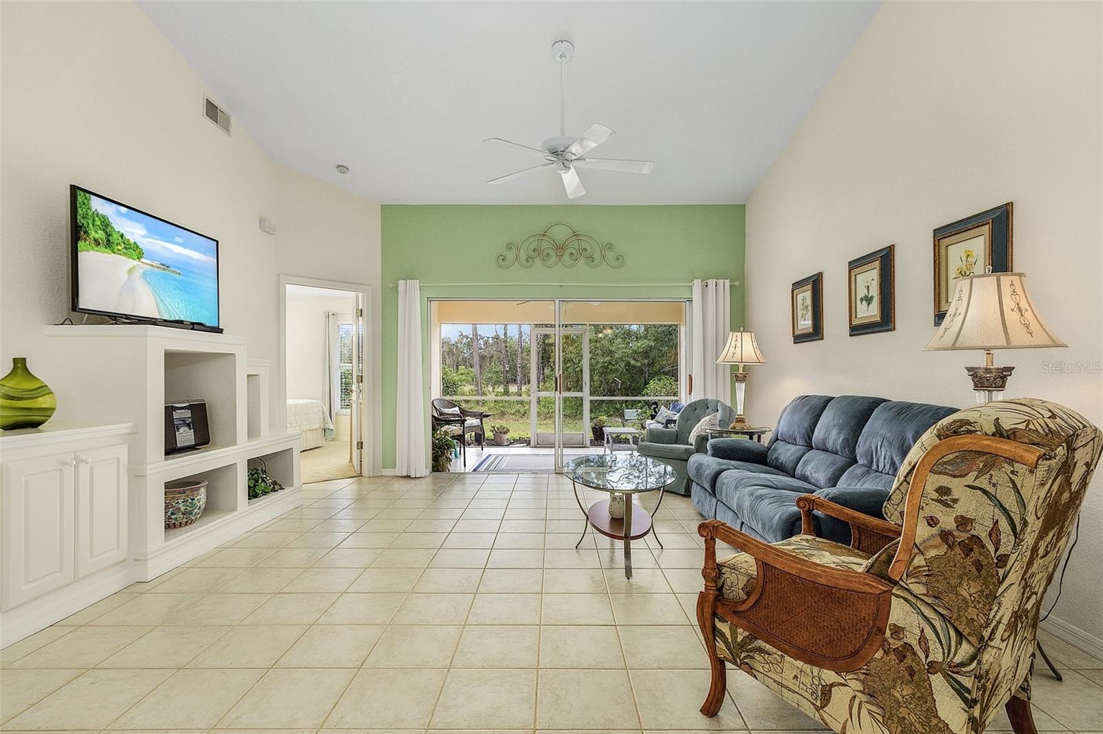 Image 5 of 38 For 308 Islamorada Boulevard