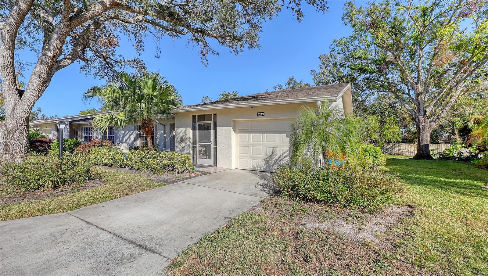 Details for 4249 Oakhurst Circle E 3034, SARASOTA, FL 34233