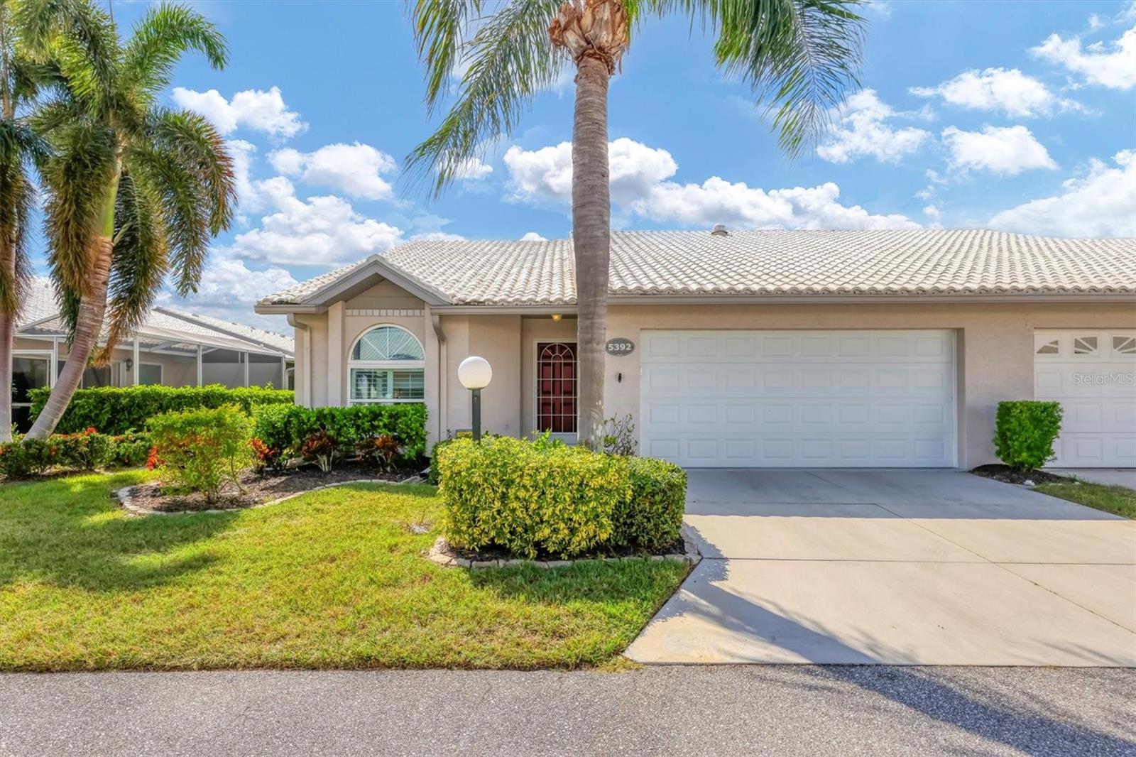 Details for 5392 Kelly Drive 11, SARASOTA, FL 34233