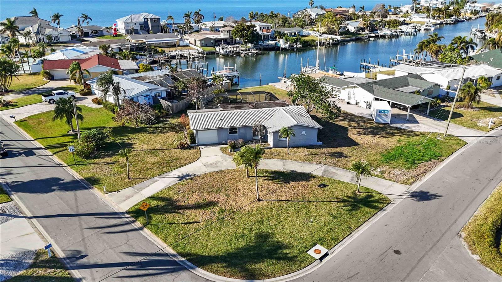 Image 60 of 76 For 806 Arlington Road