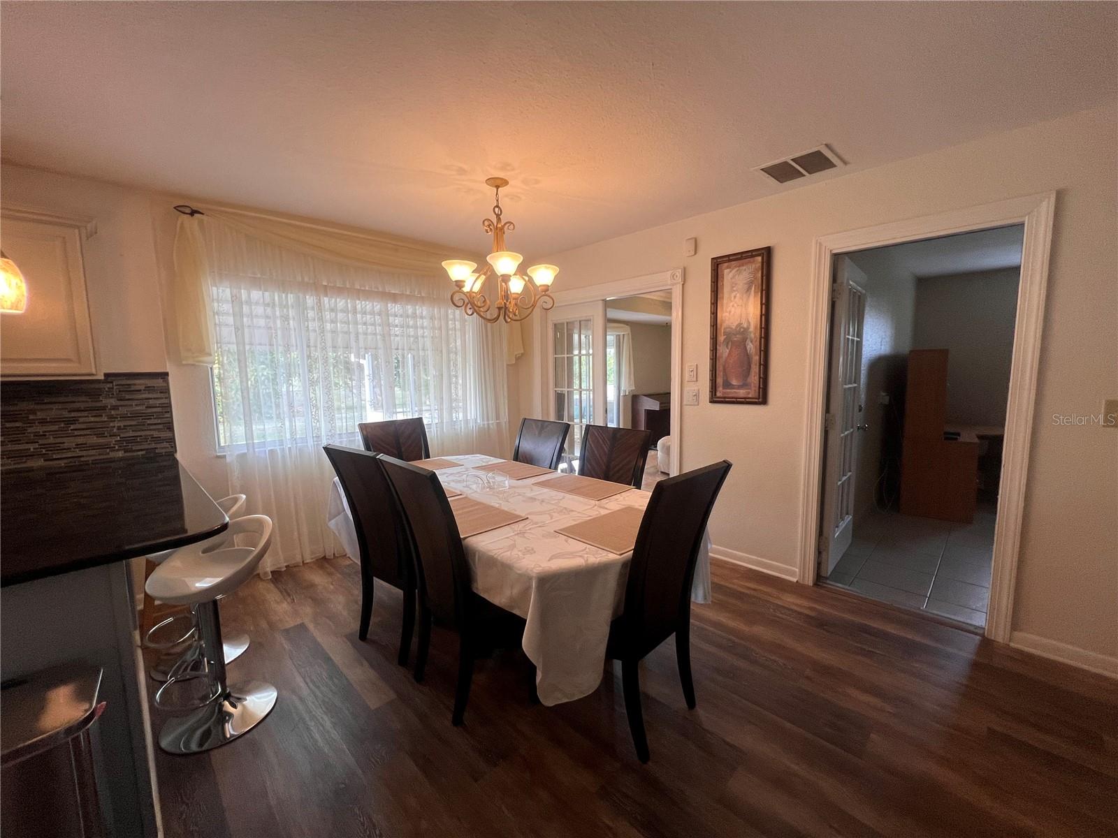 Image 10 of 26 For 1173 Harbor Boulevard