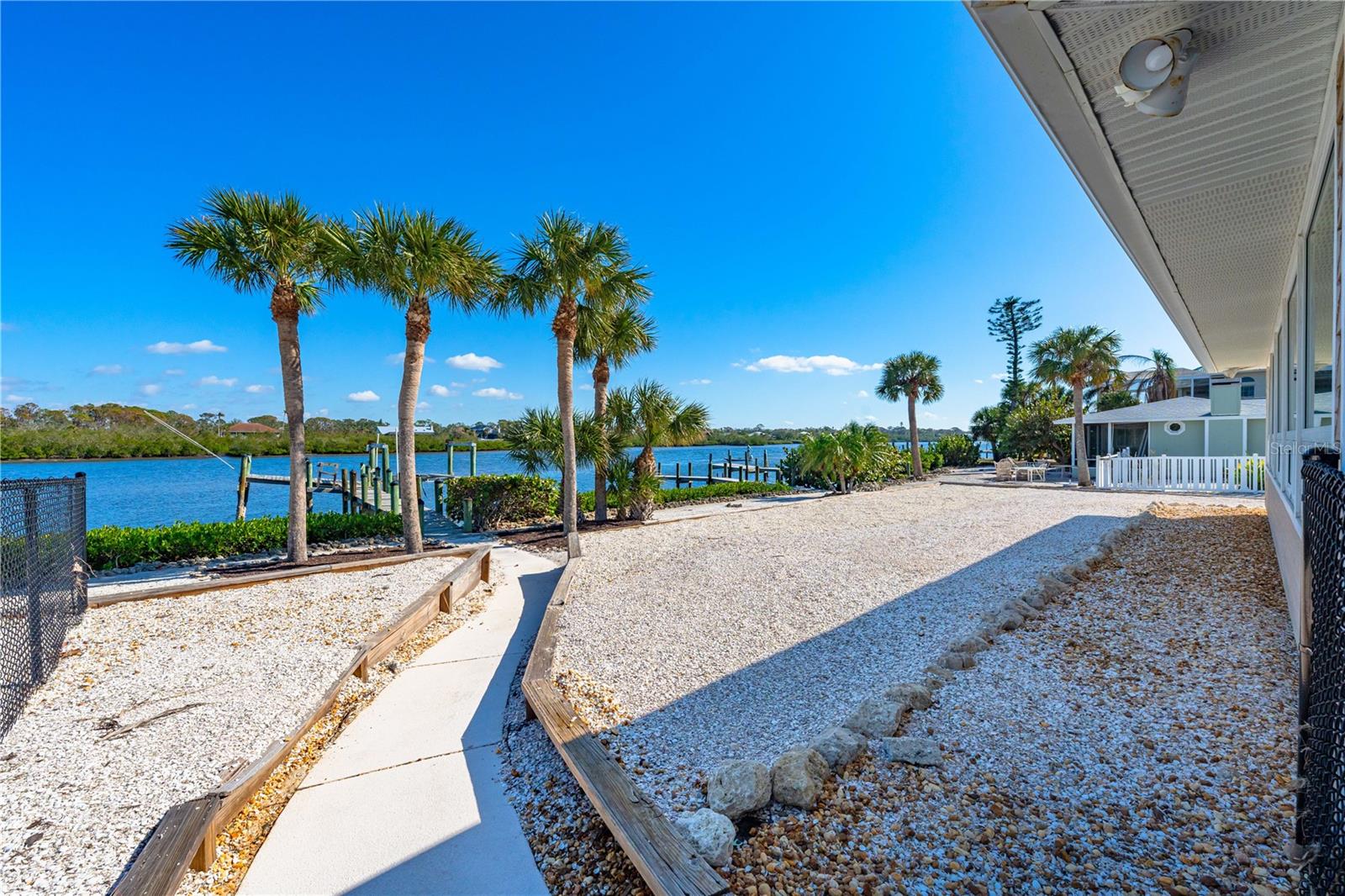 Image 33 of 51 For 725 Manasota Key Road