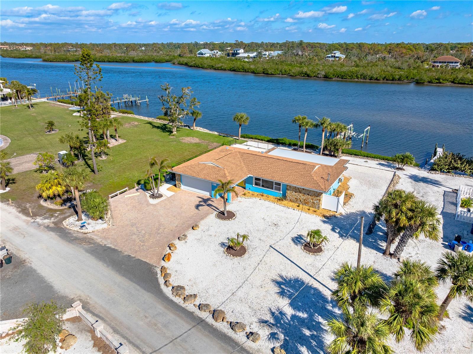 Image 41 of 51 For 725 Manasota Key Road