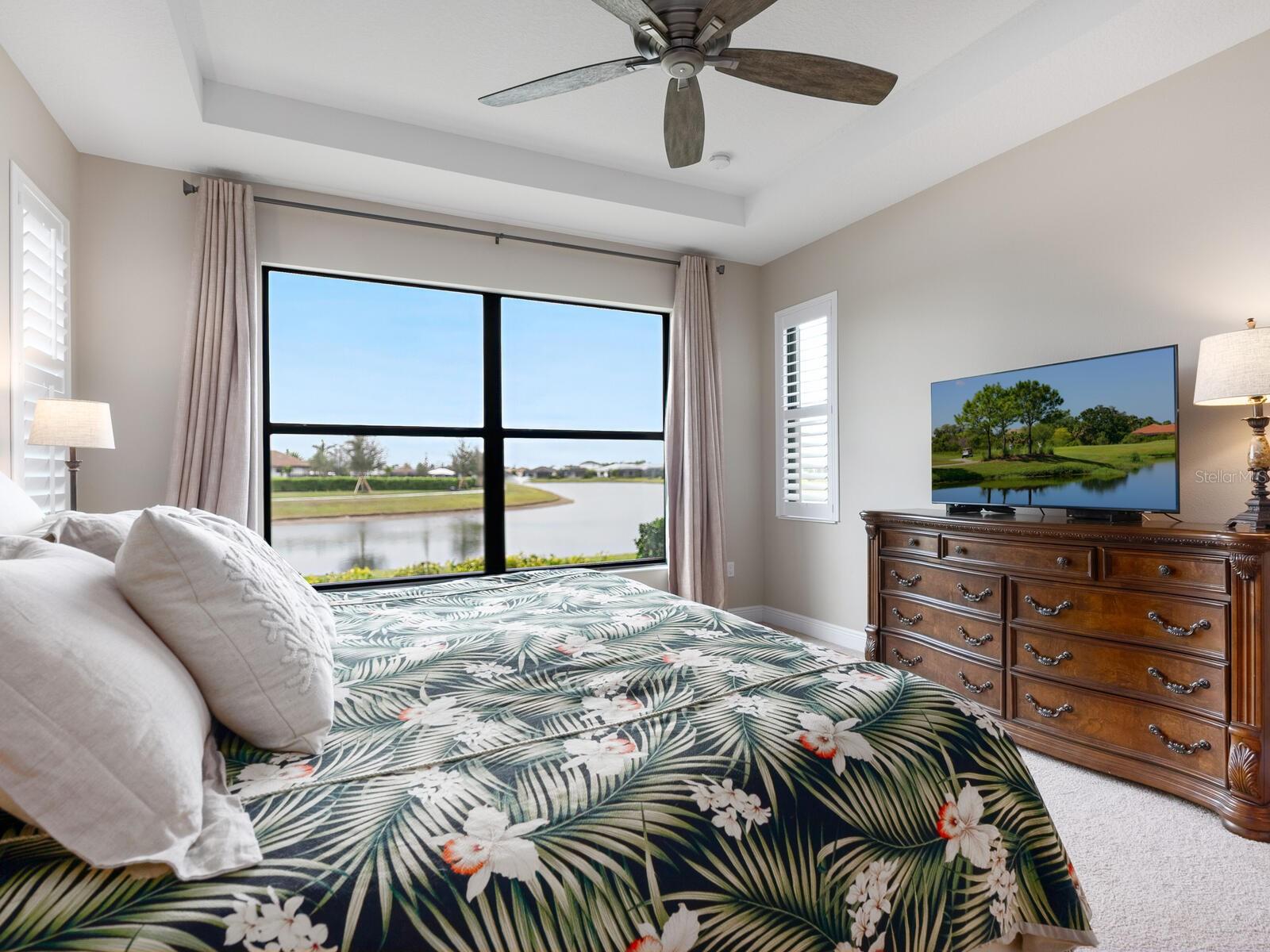 Image 12 of 47 For 4925 Surfside Circle