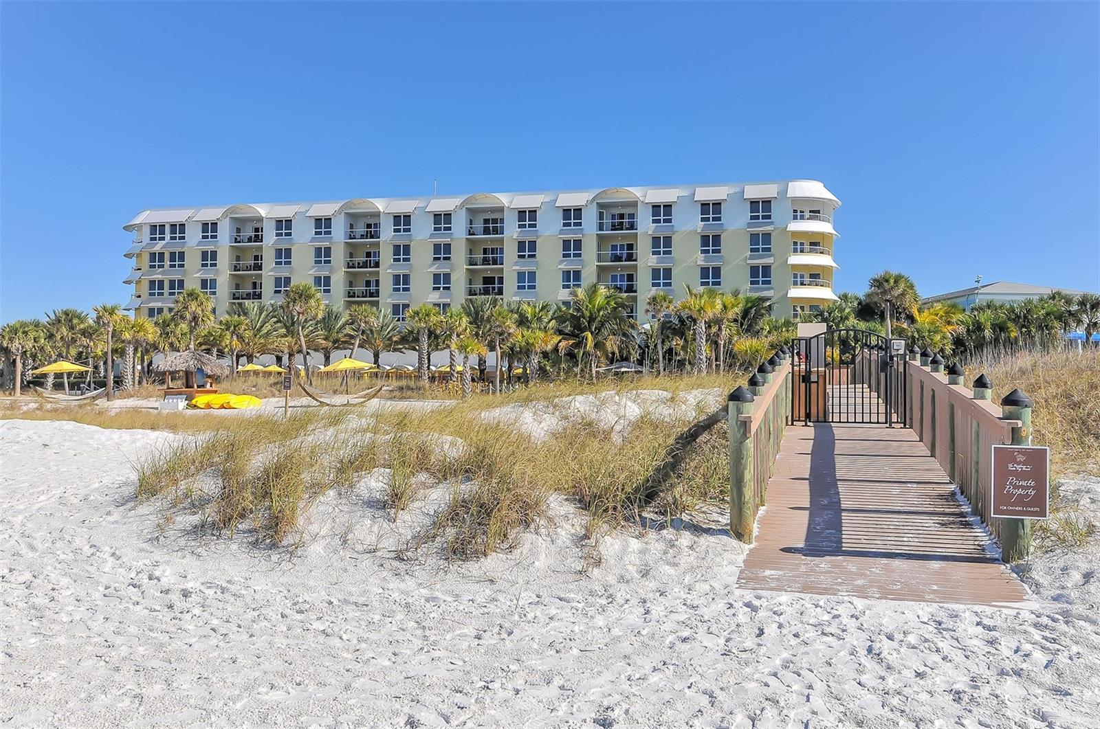Image 40 of 48 For 915 Seaside Drive 613, Weeks