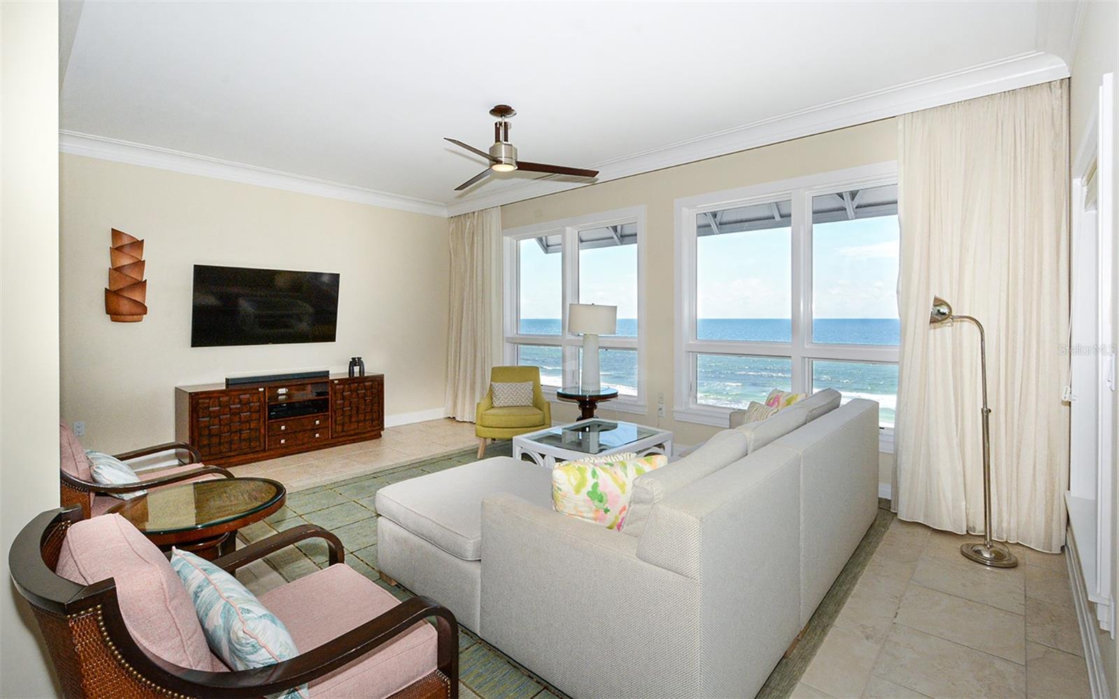 Image 6 of 48 For 915 Seaside Drive 613, Weeks