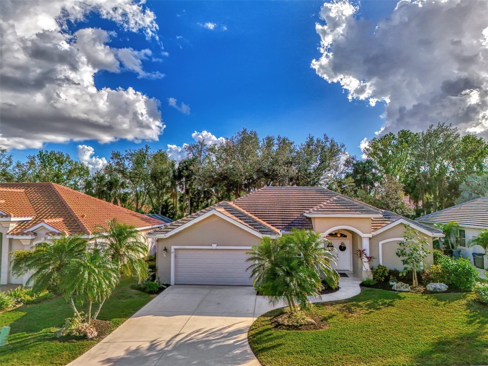 Details for 114 Fieldstone Drive, VENICE, FL 34292