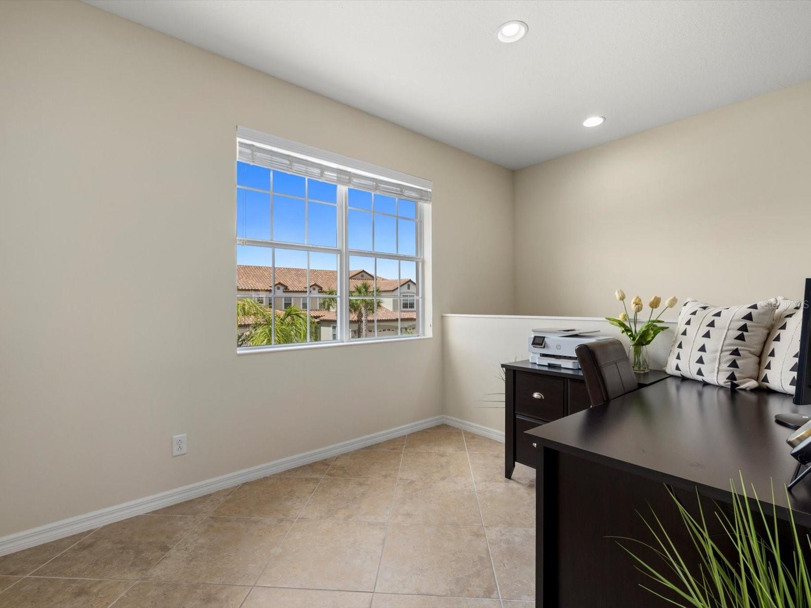 Image 5 of 67 For 8141 Miramar Way 8141