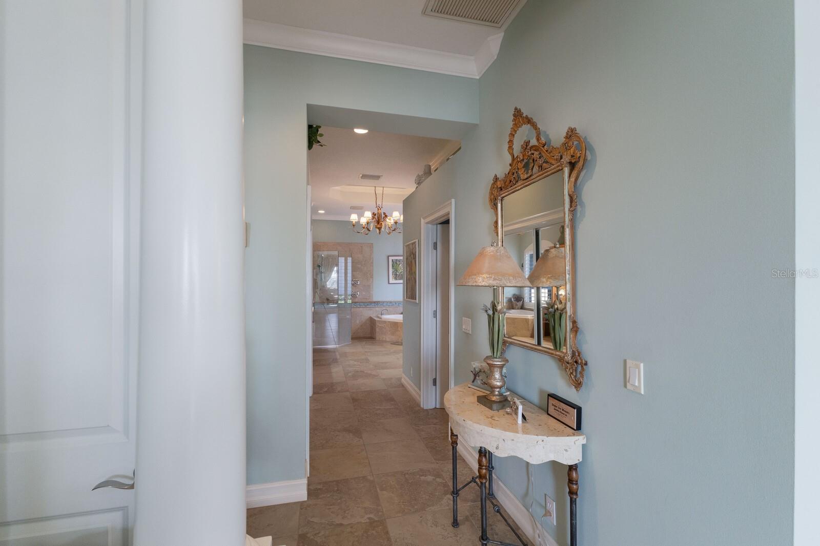 Listing photo id 18 for 805 Riviera Dunes Way