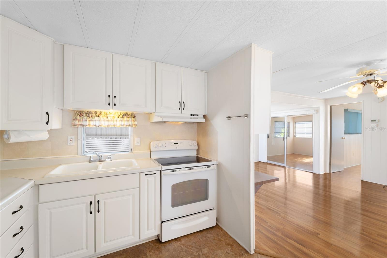 Image 13 of 42 For 3403 Overcup Oak Terrace