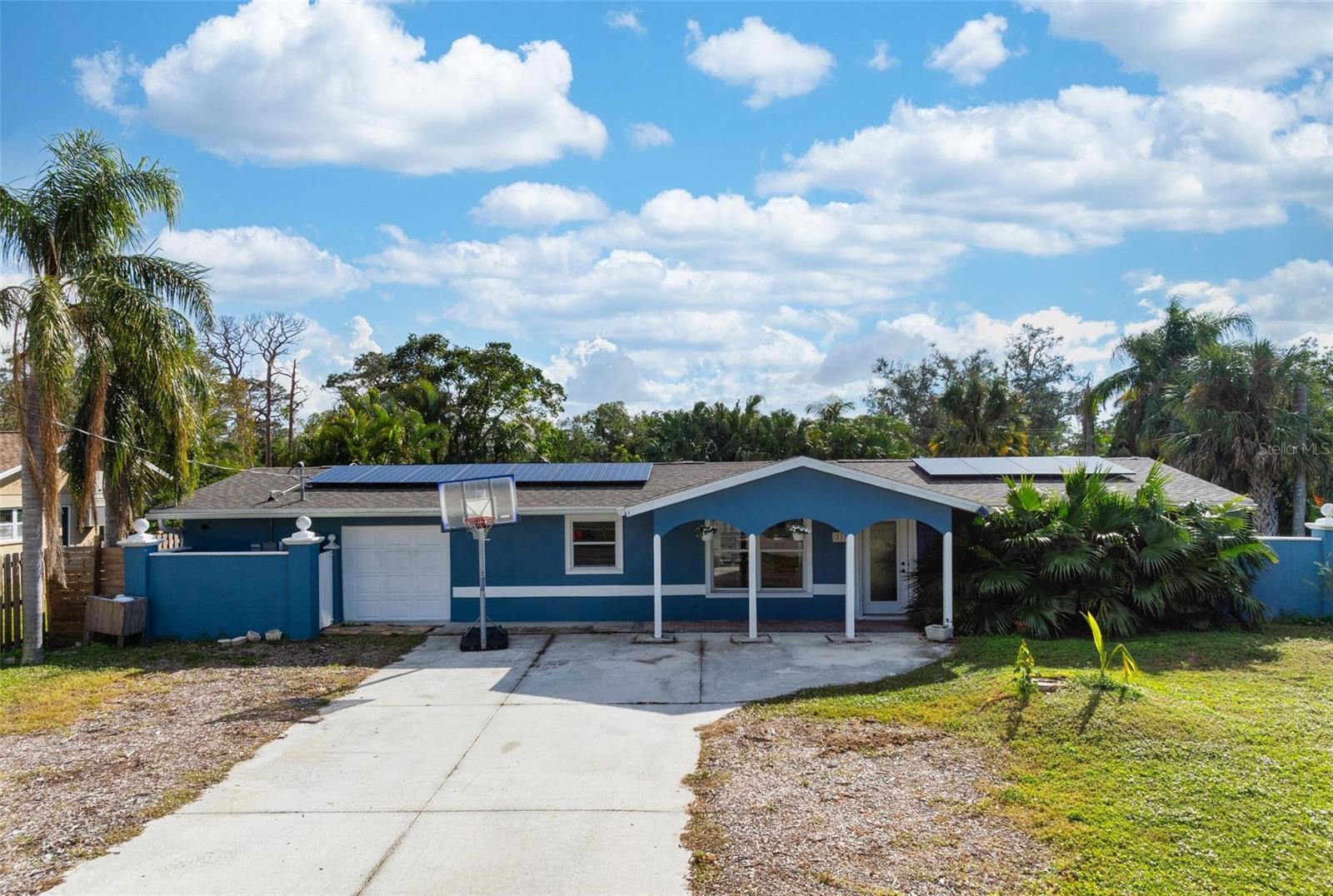 Details for 2332 Pinehurst Street, SARASOTA, FL 34231