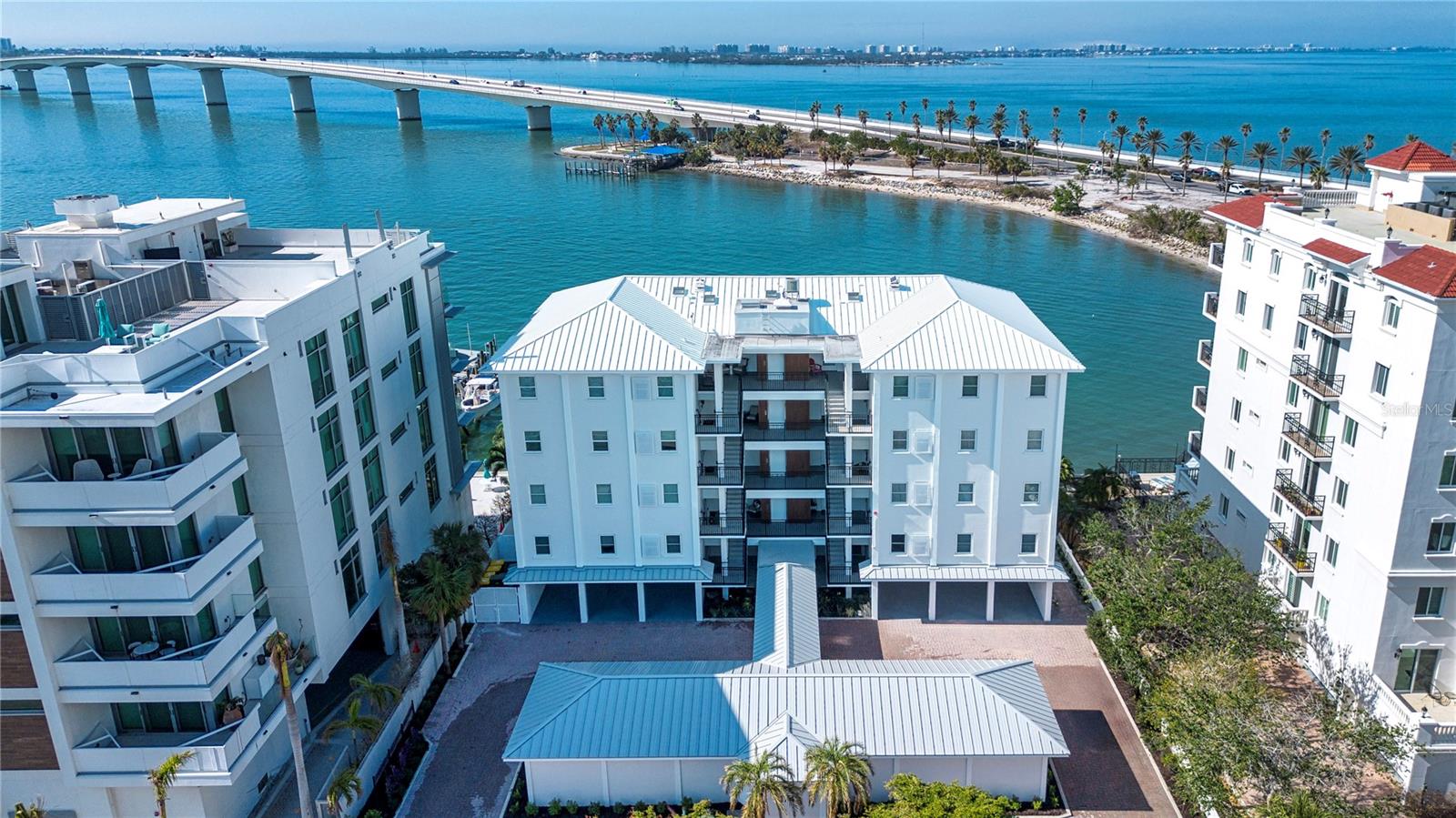 Details for 174 Golden Gate Point 21, SARASOTA, FL 34236