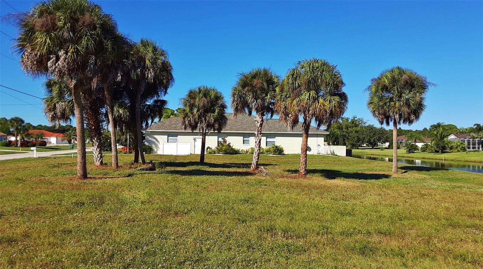 Image 8 of 10 For 845 Rotonda Circle