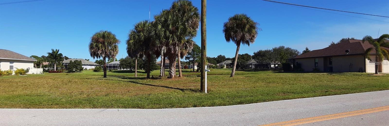 Image 8 of 9 For 847 Rotonda Circle