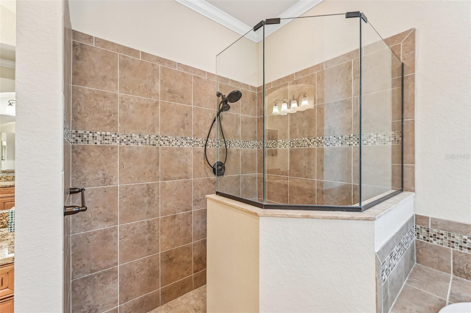 Image 32 of 76 For 20345 Reale Circle