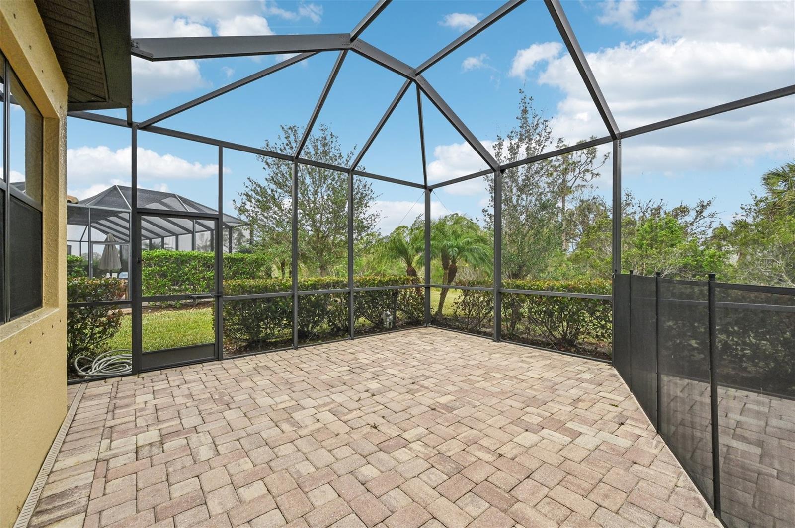 Image 47 of 76 For 20345 Reale Circle