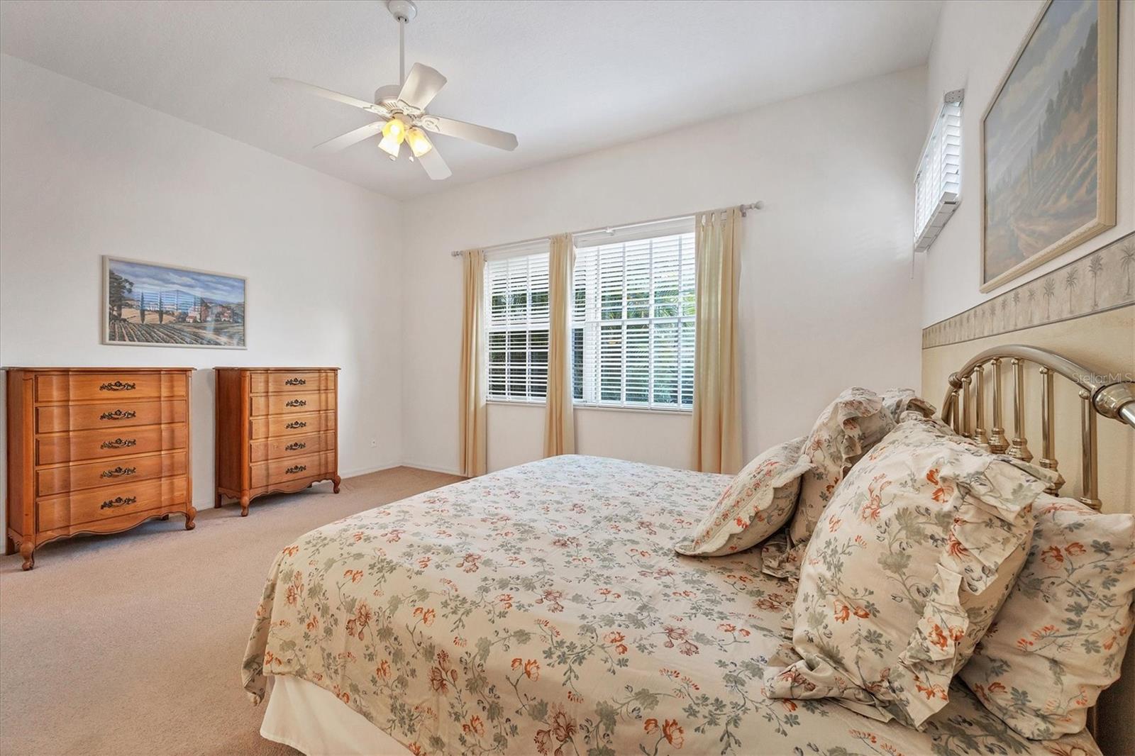 Image 14 of 41 For 6847 Bay Hill Drive