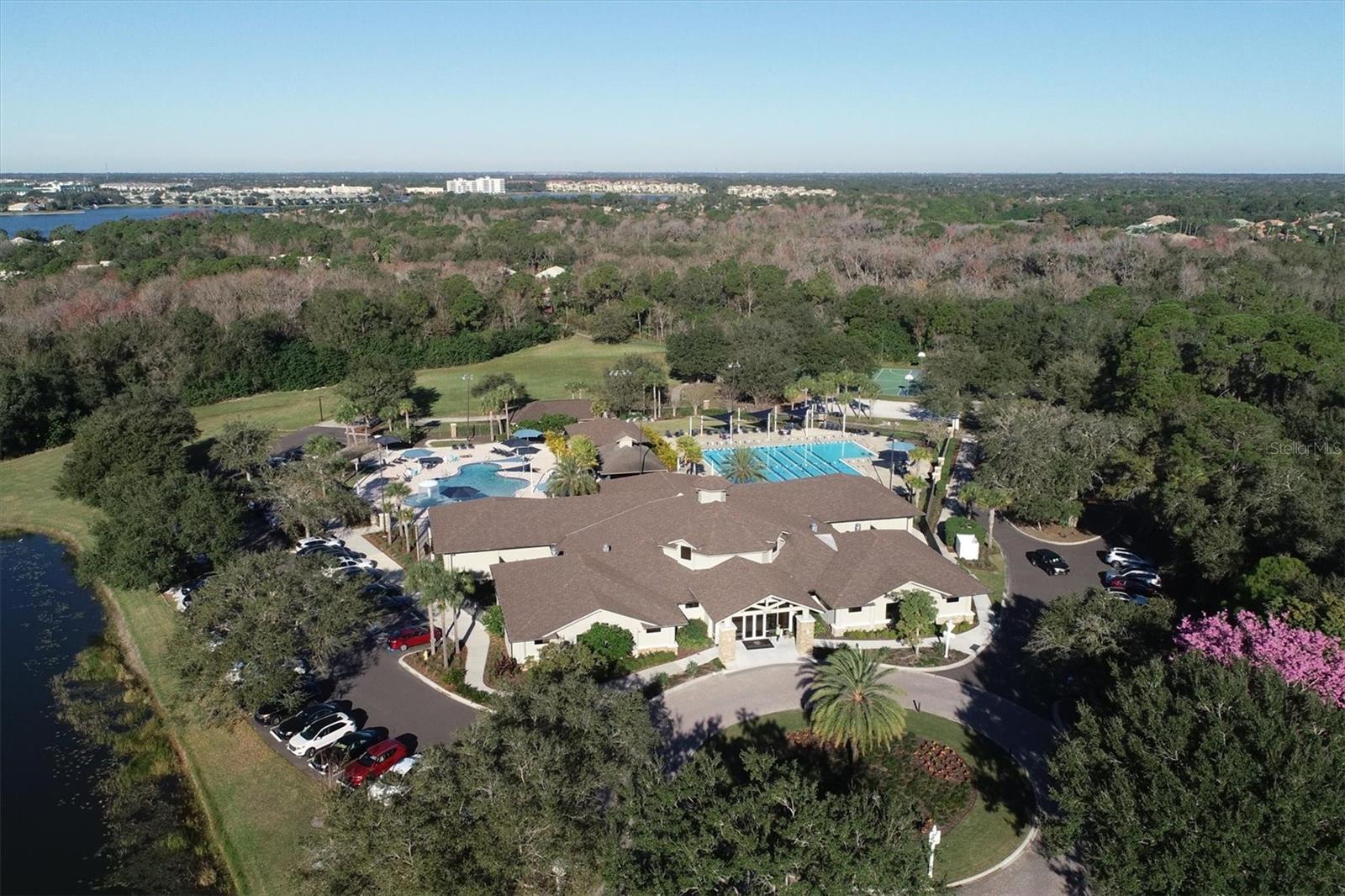 Image 33 of 41 For 6847 Bay Hill Drive