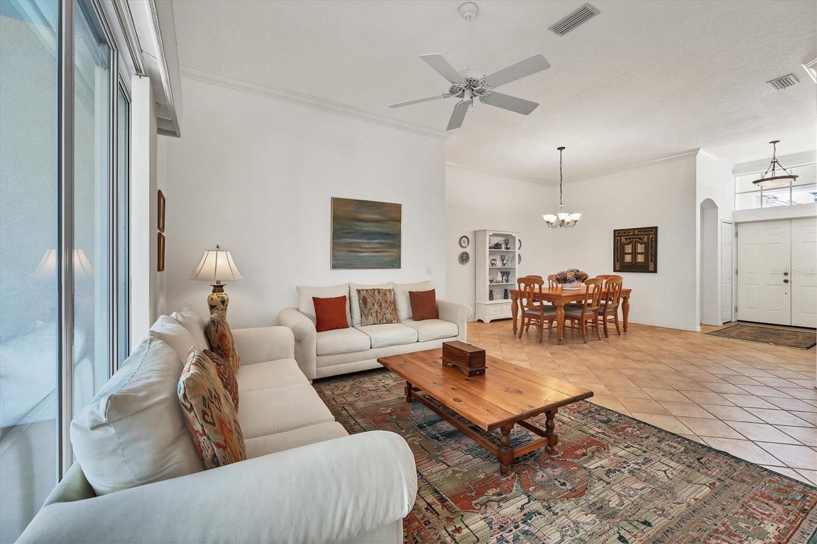 Image 5 of 41 For 6847 Bay Hill Drive