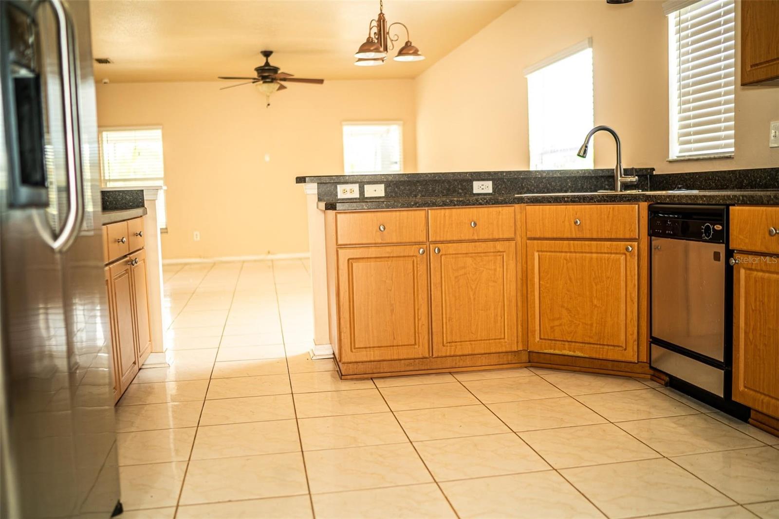 Image 4 of 18 For 731 Cristelle Jean Drive