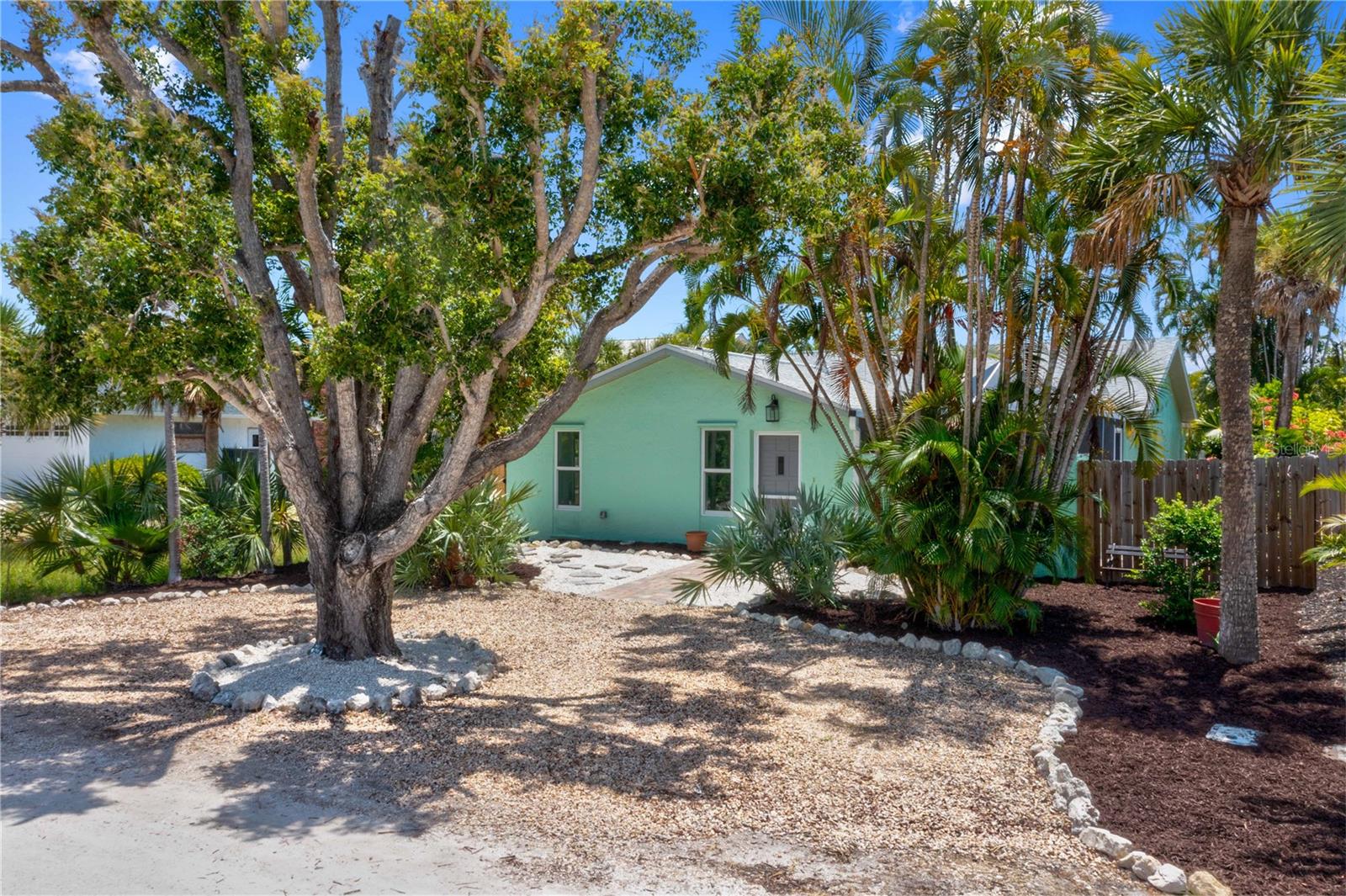 Details for 534 Piedmont Road, SANIBEL, FL 33957