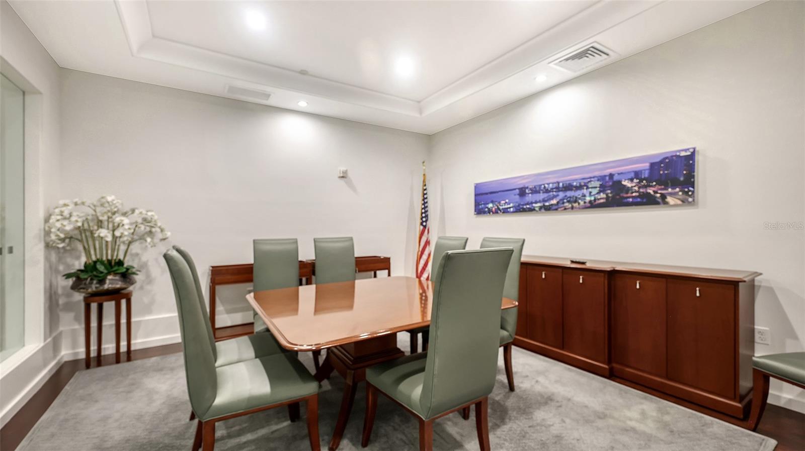 Image 42 of 48 For 1350 Main Street 1007