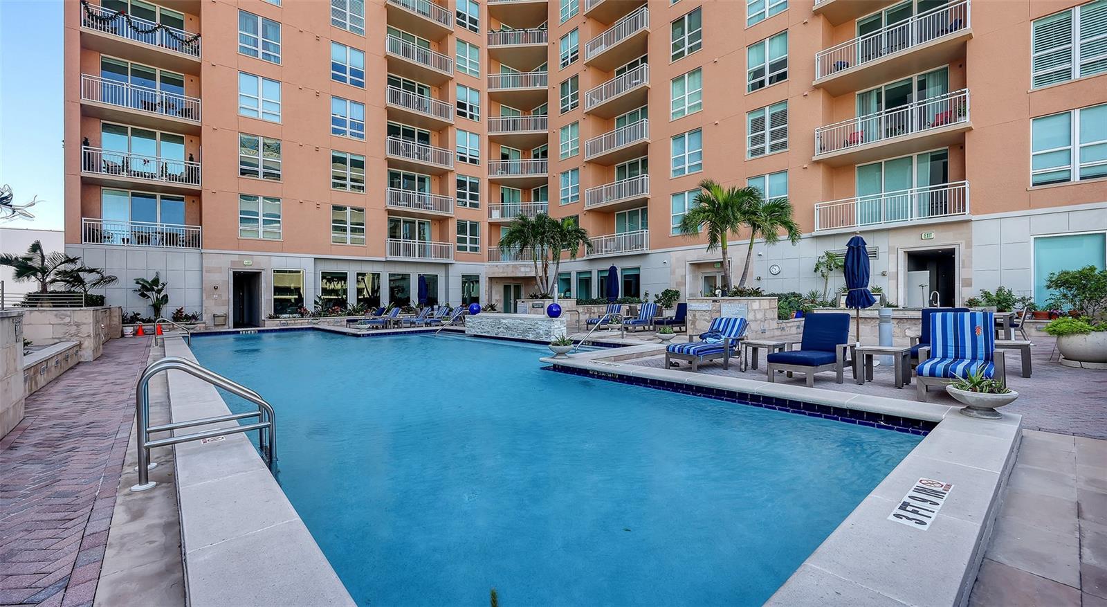 Image 47 of 48 For 1350 Main Street 1007