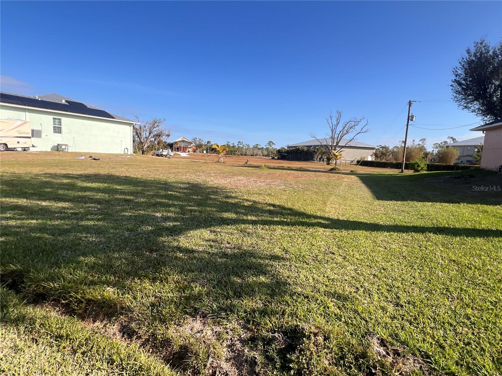 Image 5 of 15 For 24450 Yacht Club Boulevard