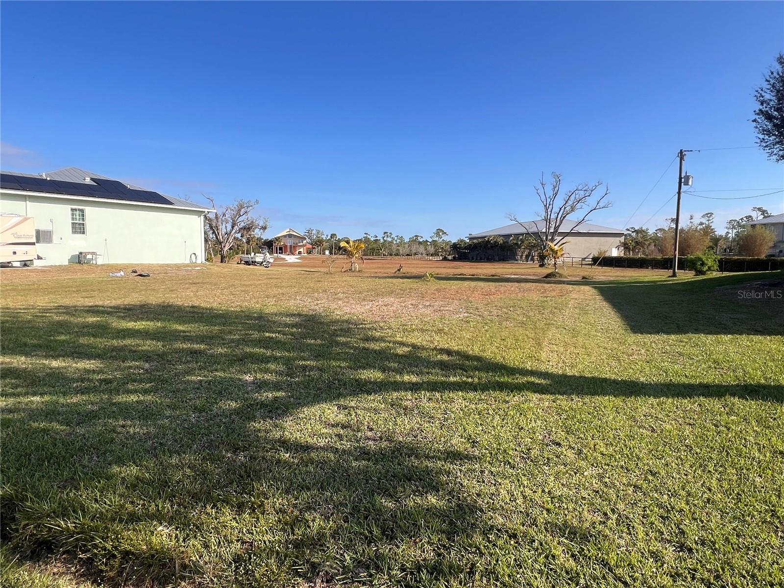 Image 9 of 15 For 24450 Yacht Club Boulevard