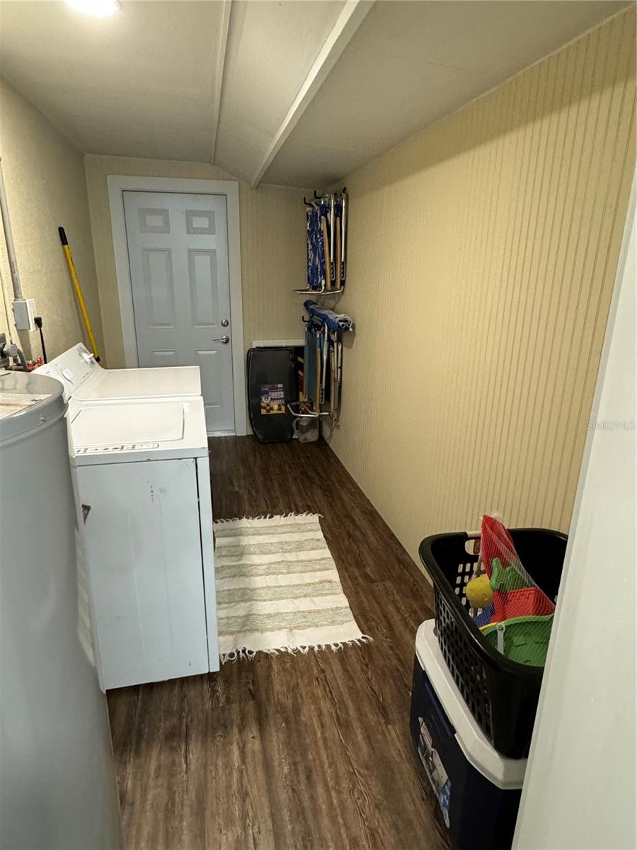Image 29 of 41 For 3919 116th Street Court W