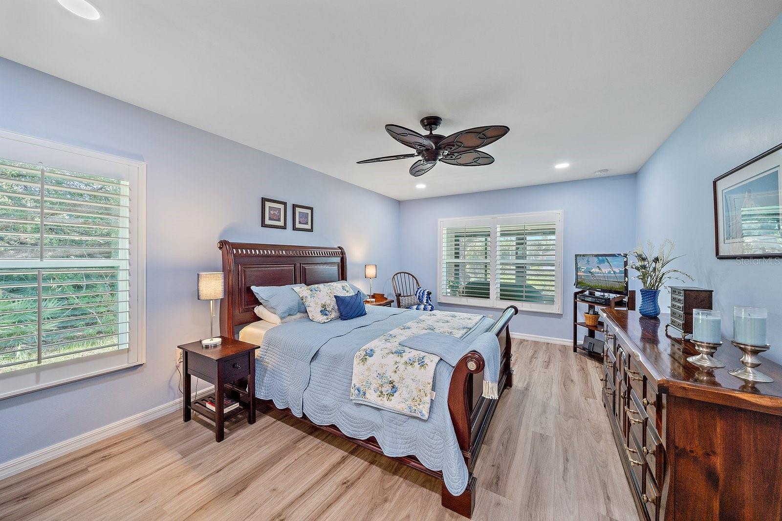 Image 23 of 42 For 8755 Dolomite Avenue