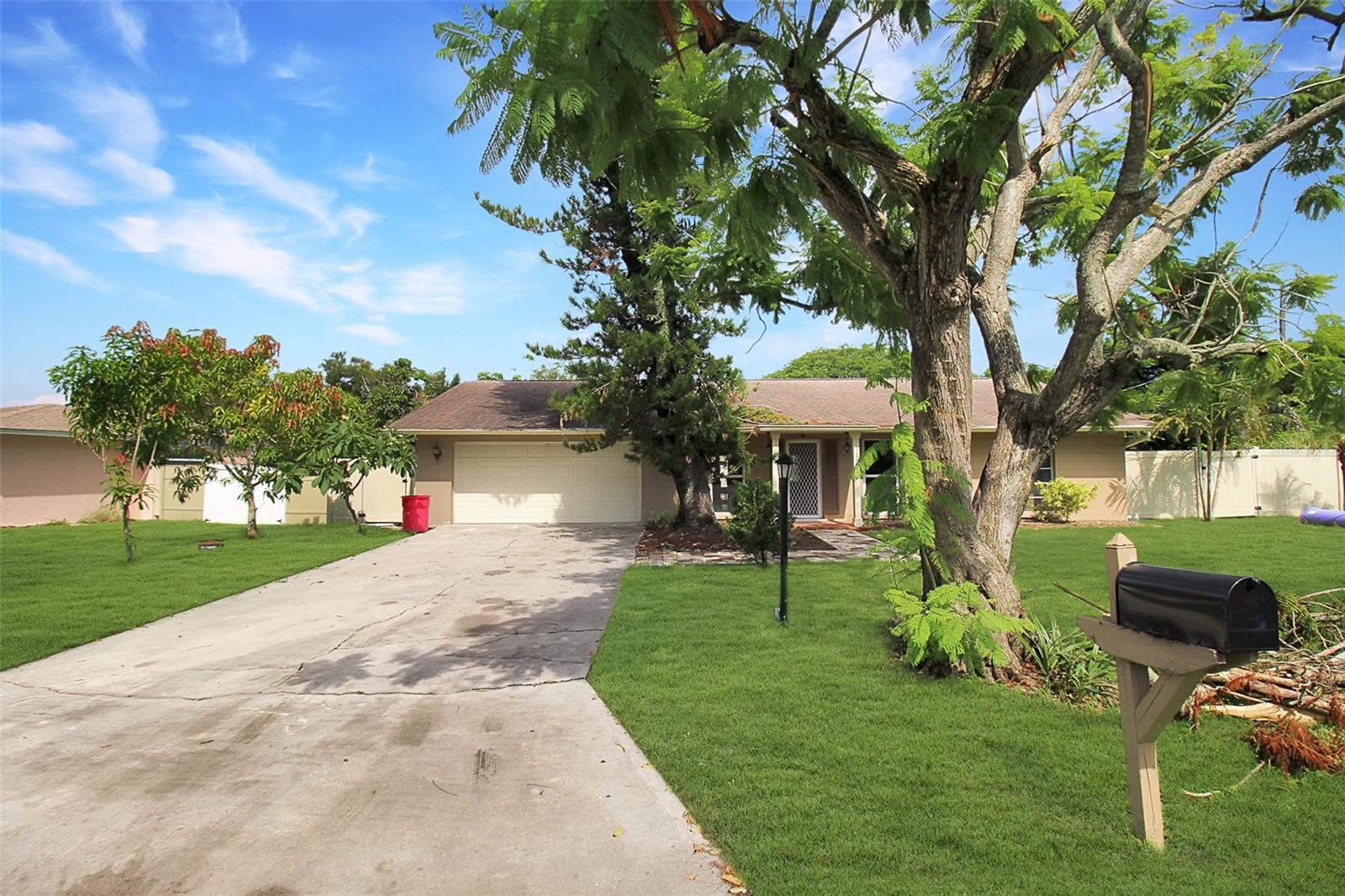 Details for 1127 De Leo Drive, SARASOTA, FL 34243