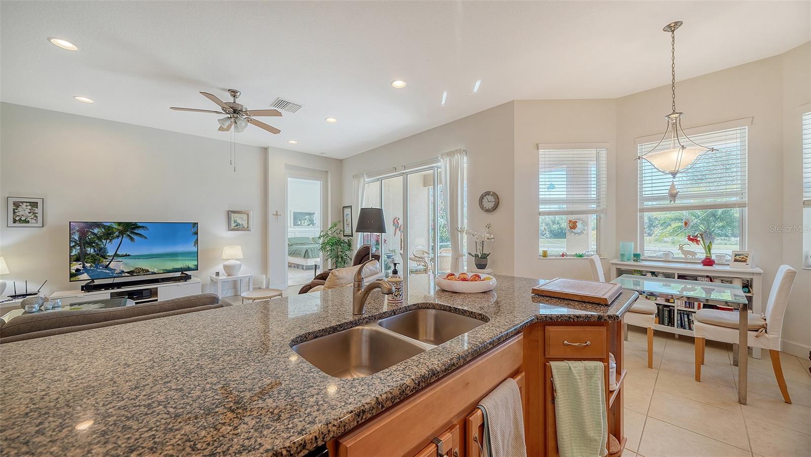 Image 16 of 40 For 322 Siena Vista Place