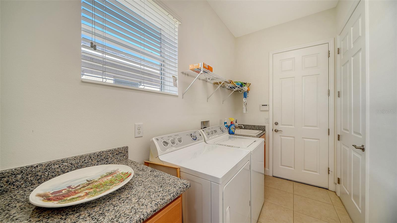 Image 18 of 40 For 322 Siena Vista Place