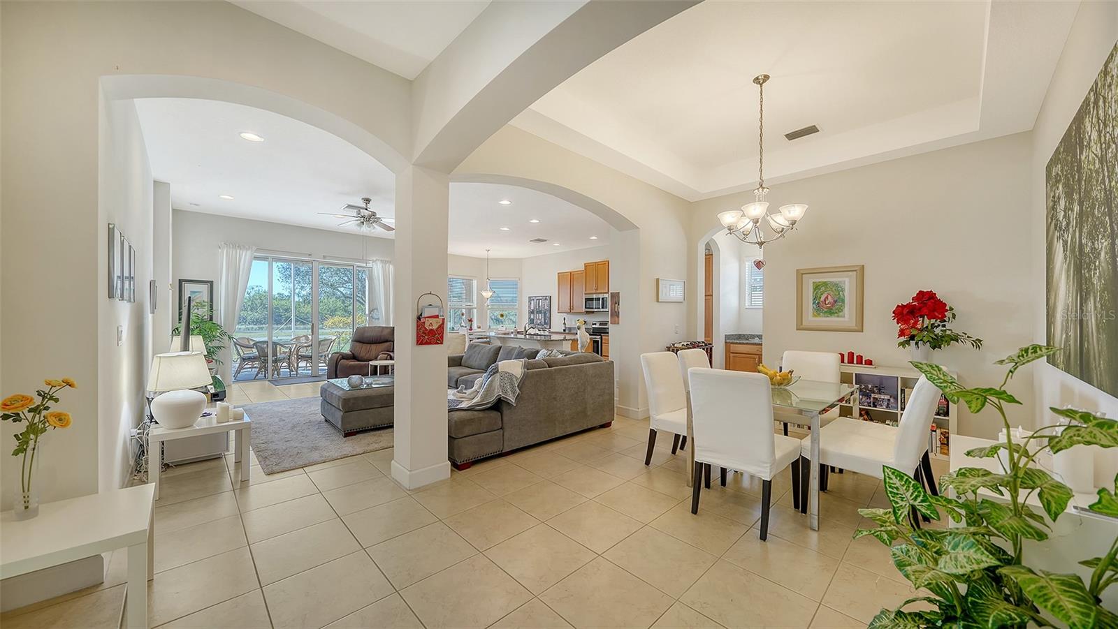 Image 3 of 40 For 322 Siena Vista Place
