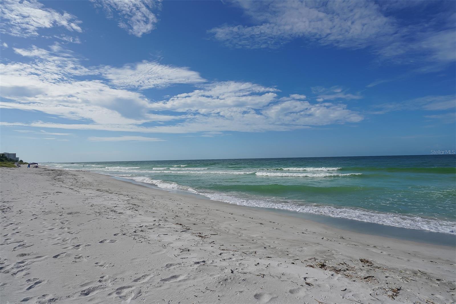 Image 49 of 60 For 3240 Gulf Of Mexico Drive B504