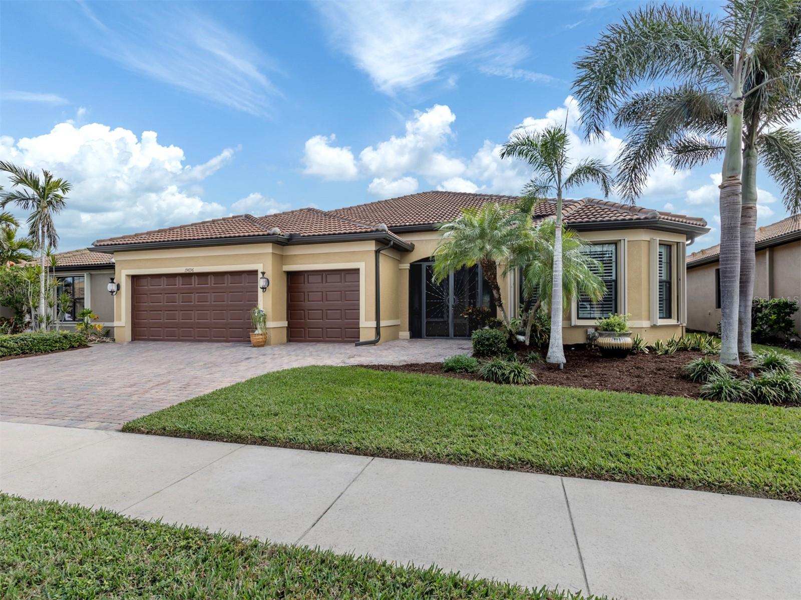 Details for 19696 Petrino Street, VENICE, FL 34293