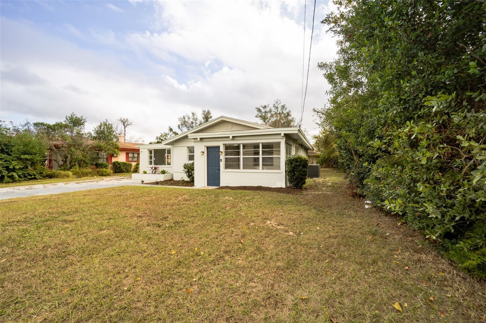 Details for 260 Avenue V Ne, WINTER HAVEN, FL 33881