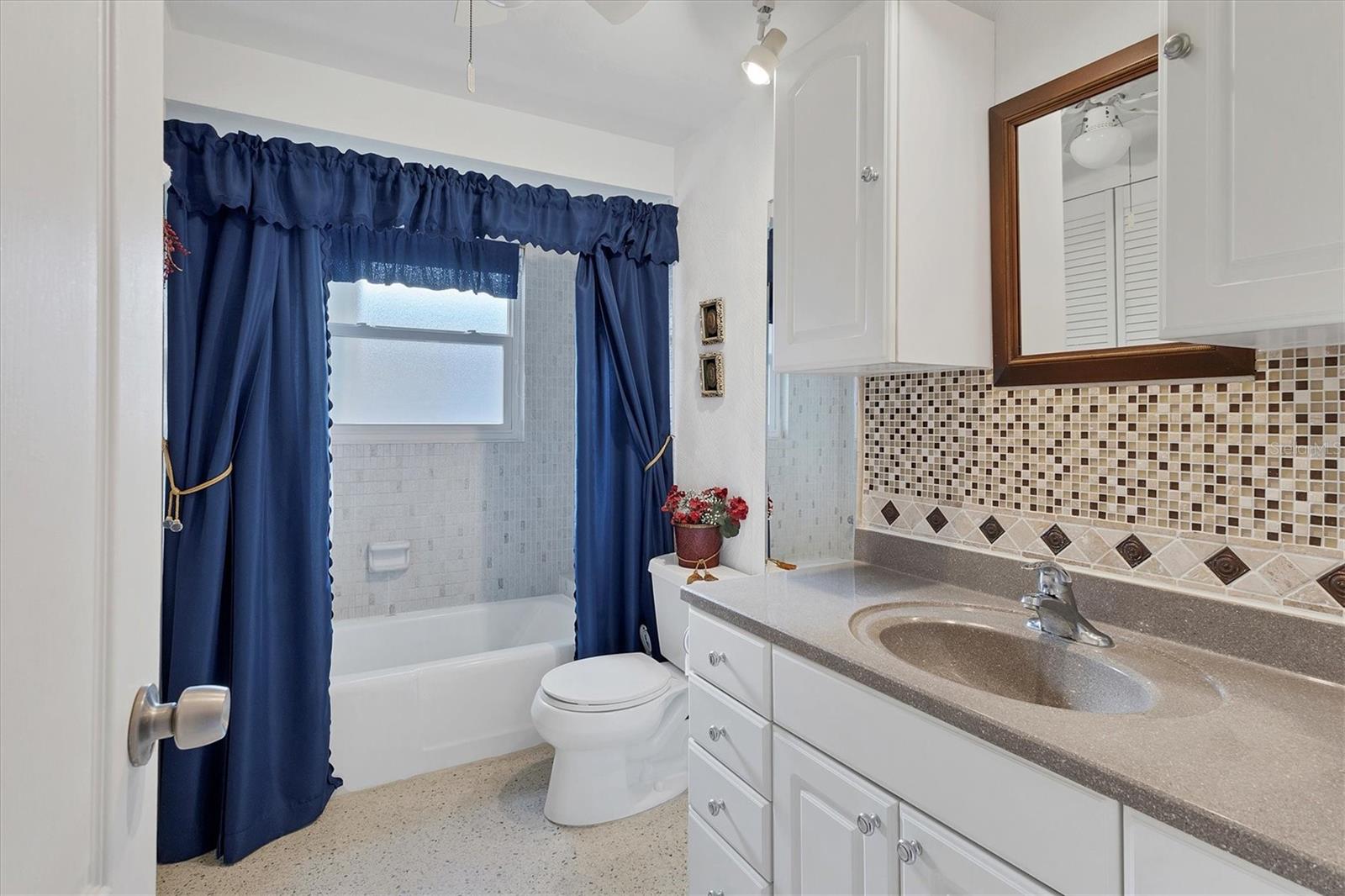 Image 14 of 31 For 2271 Sandlewood Drive