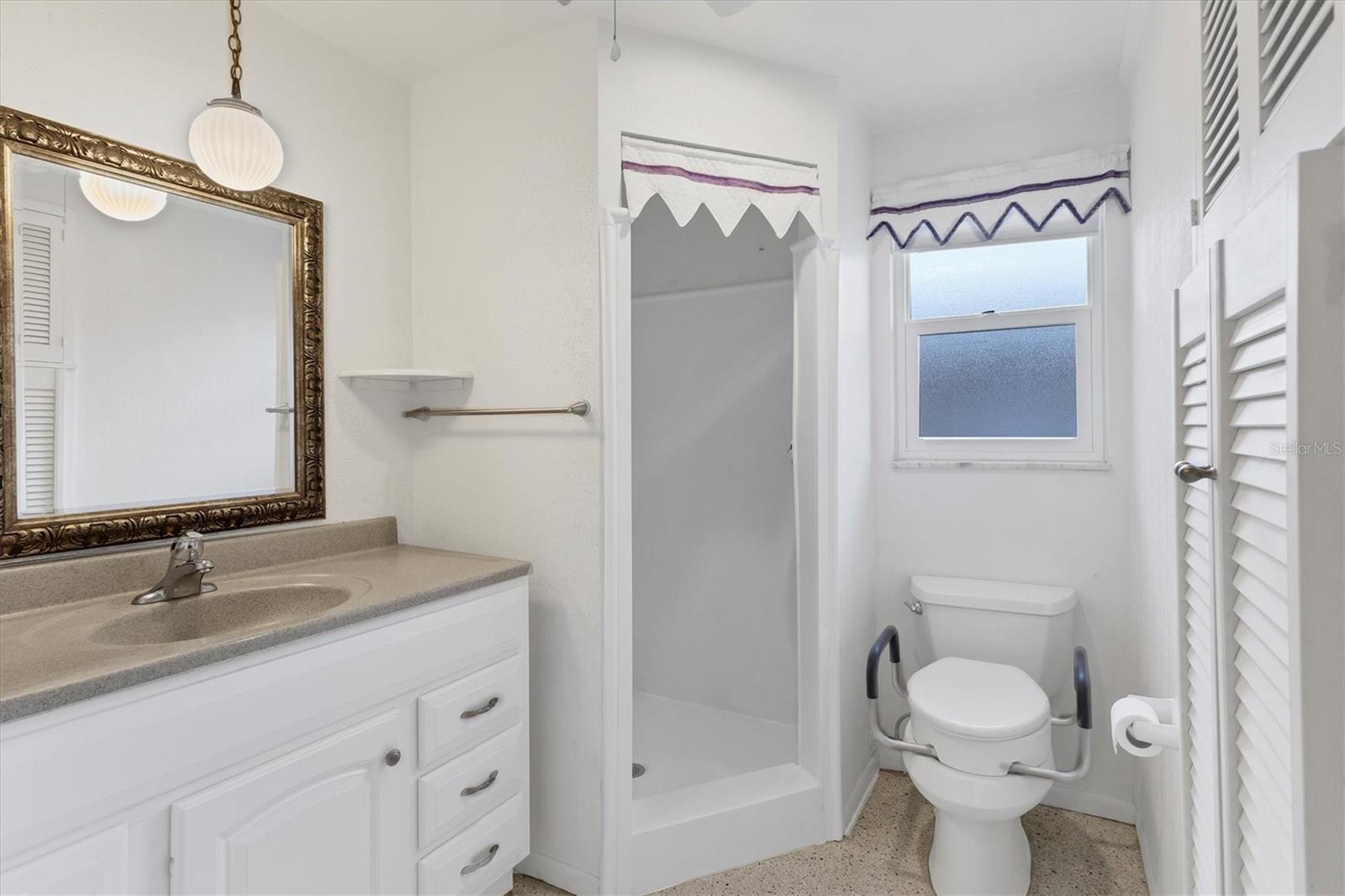 Image 16 of 31 For 2271 Sandlewood Drive