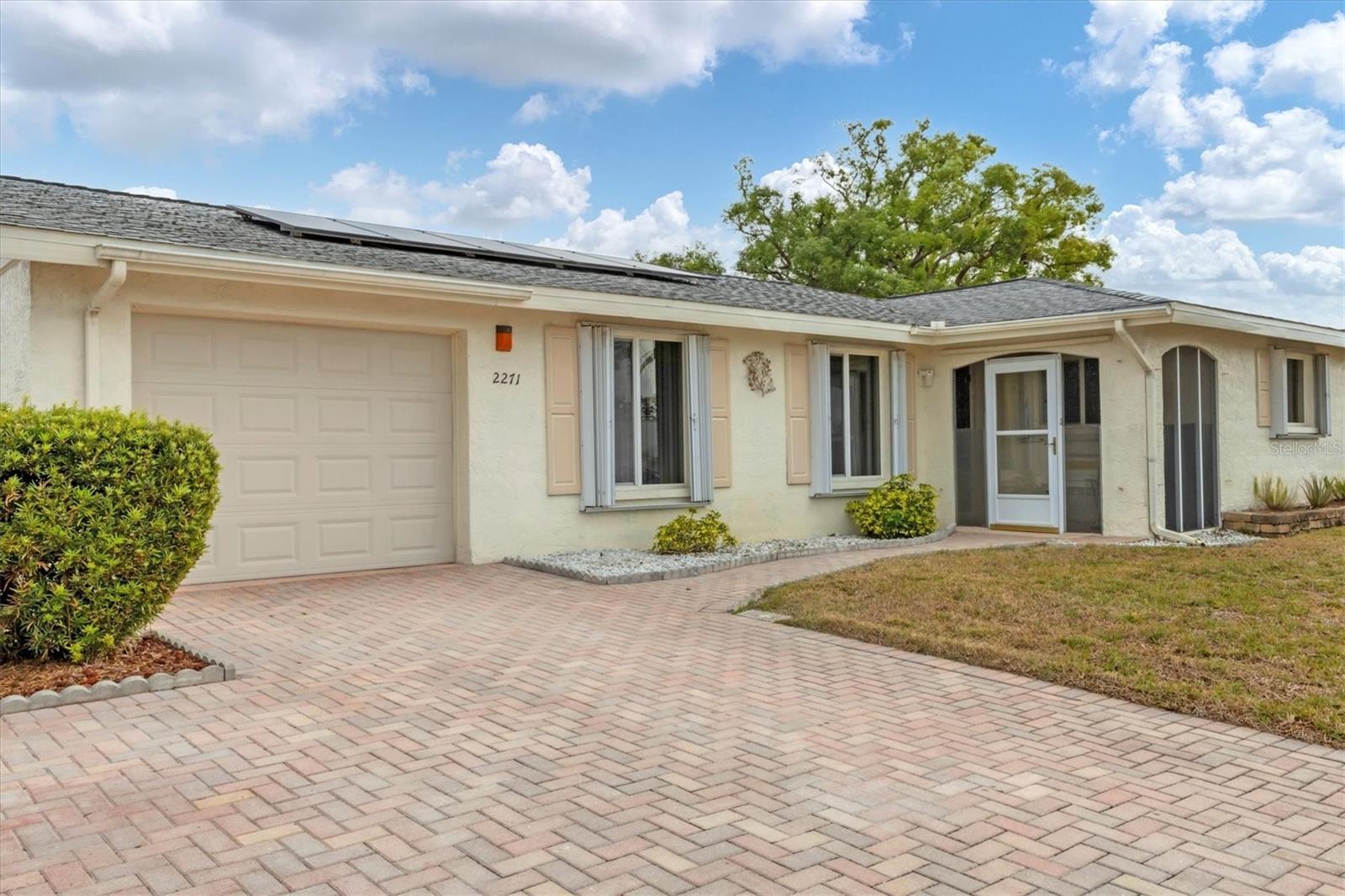 Image 2 of 31 For 2271 Sandlewood Drive