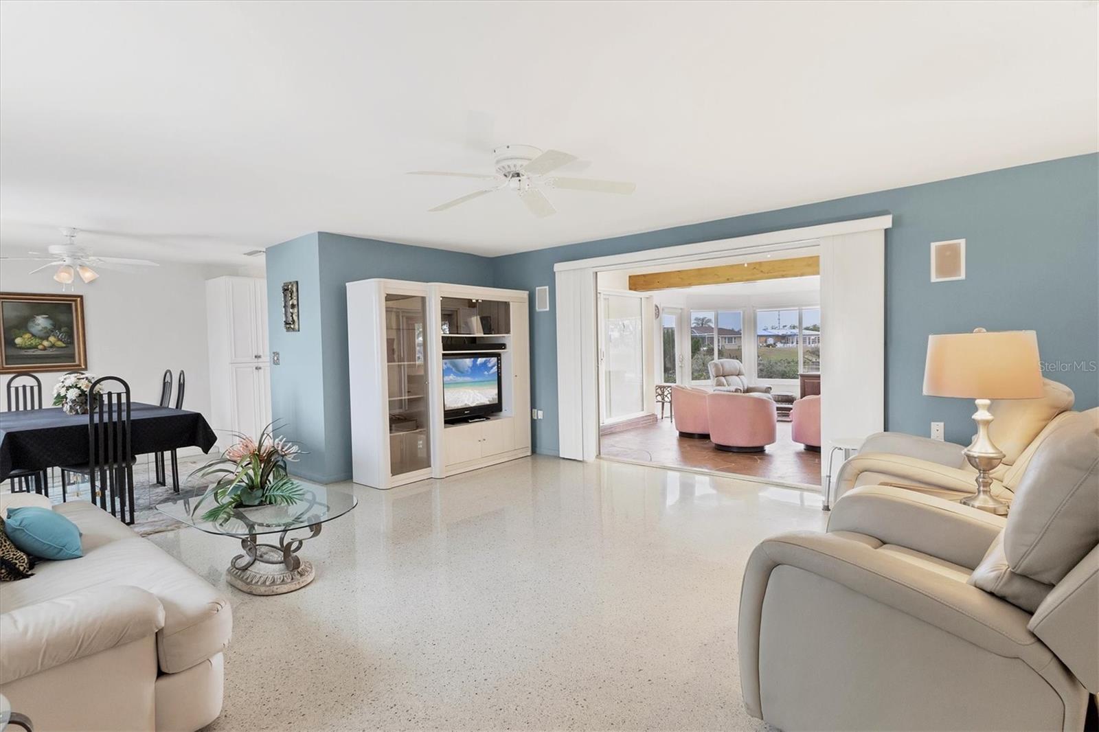 Image 3 of 31 For 2271 Sandlewood Drive