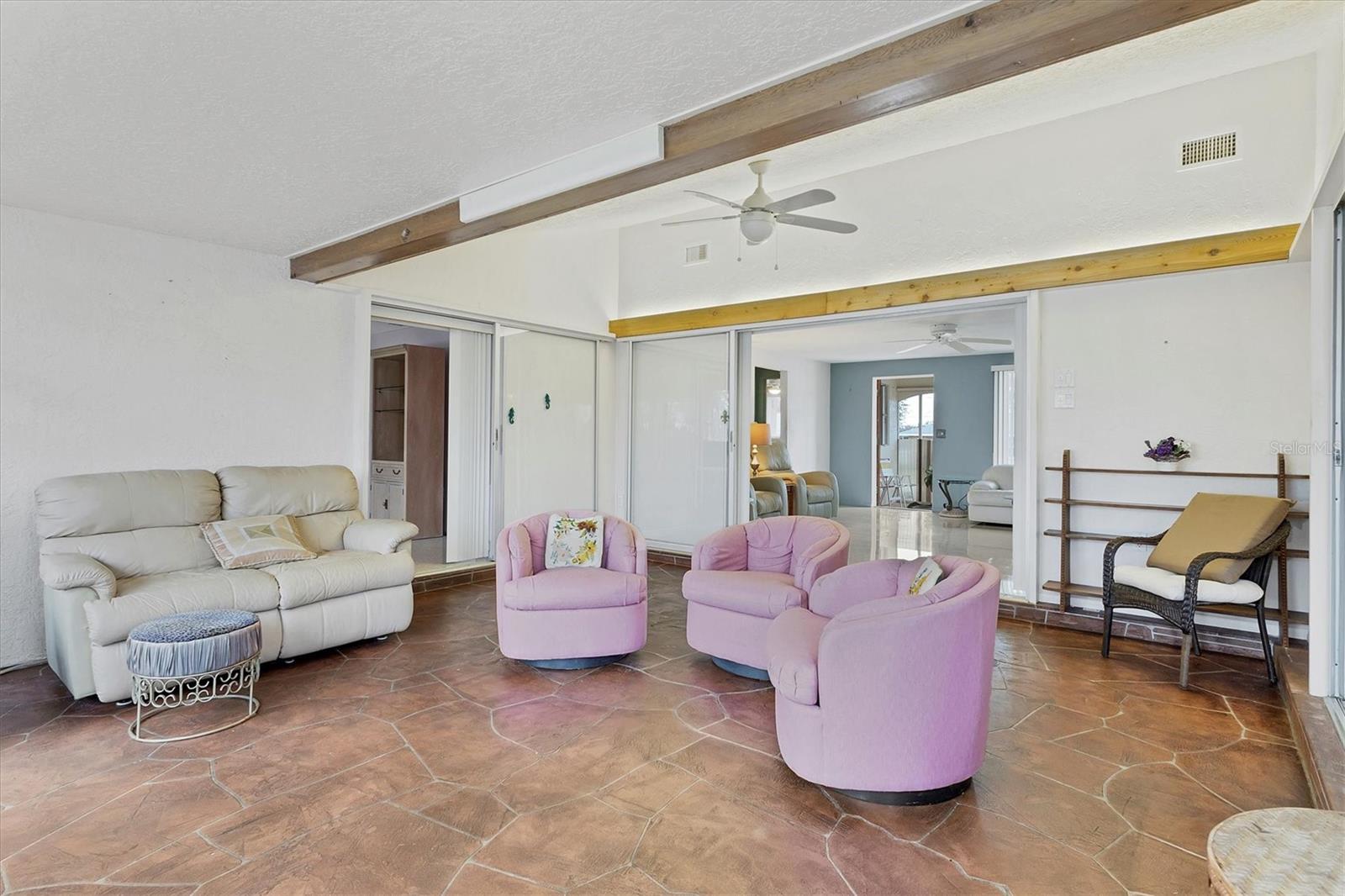 Image 7 of 31 For 2271 Sandlewood Drive